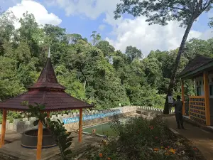 Pemandian Air Panas Sungai Pinang