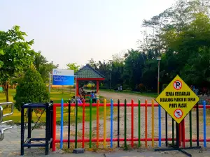 Taman Ngronggo Kota Kediri