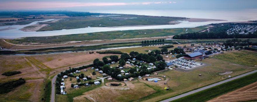 Camping De Wachtsluis & Theehuis