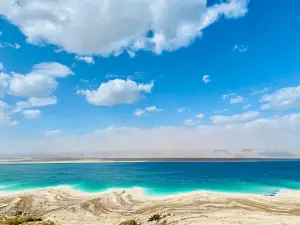 Dead sea free swimming