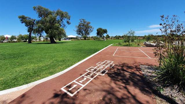 Dawson Estate Nature Playground