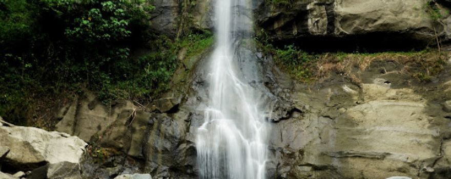 Air Terjun Banyu Nibo