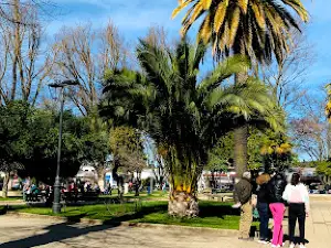 Yumbel Plaza Estacion.