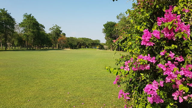 Thayet Golf Club