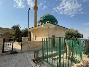 İmam Muhammed Bakır Cami Ve Türbesi