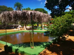 Balneário Cachoeirão do Carlão E Celina