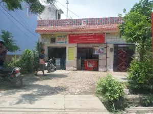 Wine Shop Thakurdwara