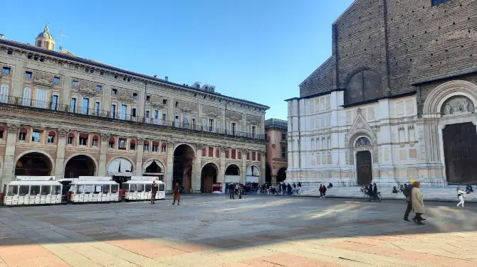 5_Piazza Maggiore