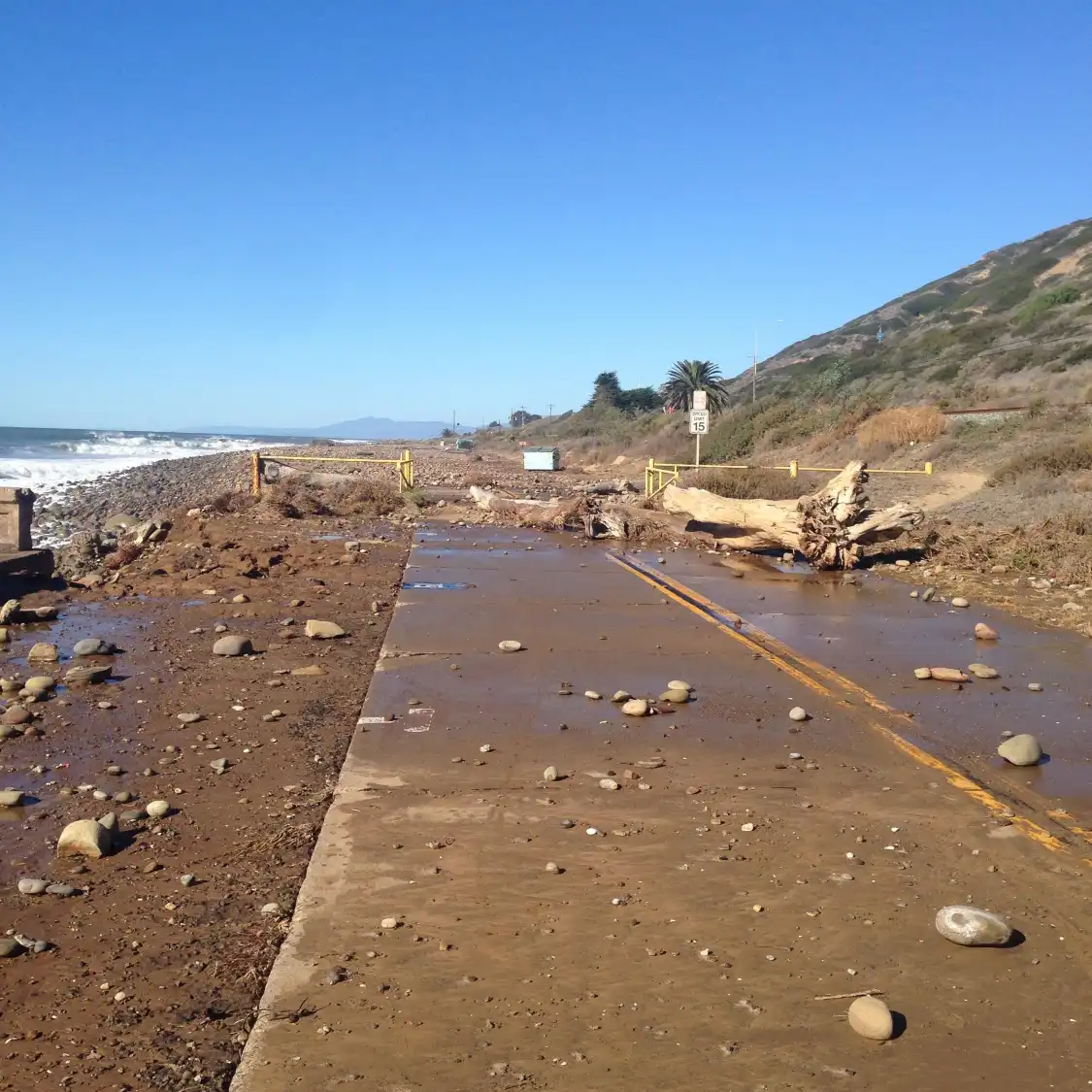 Hotels near Emma Wood State Beach