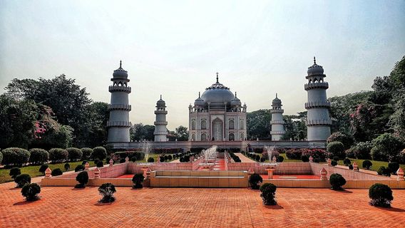 Banglar Taj Mahal
