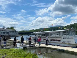 Erie Canal Cruises