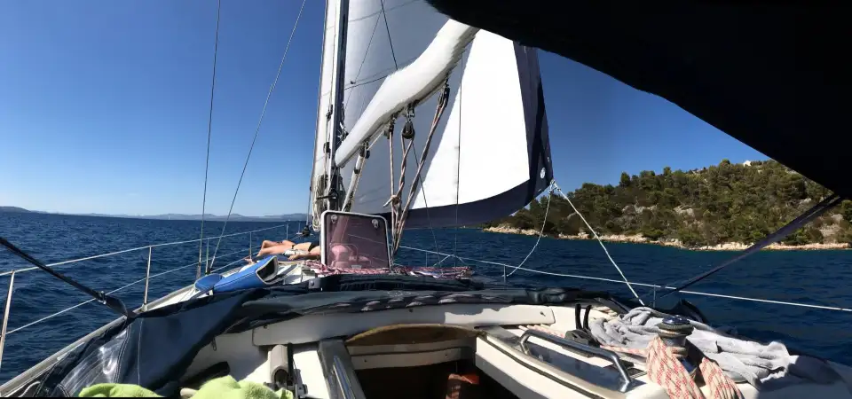 1_Sunburst Sailing