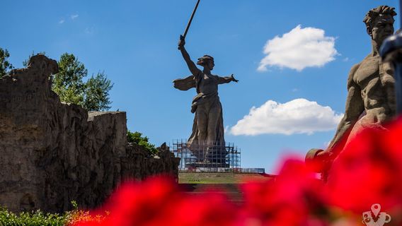 The Motherland Calls