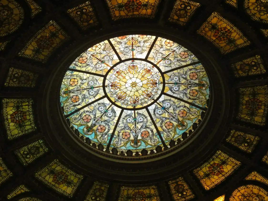 Hotel in zona Chicago Public Library - Hall Branch