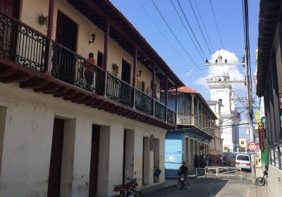 Calle Heredia