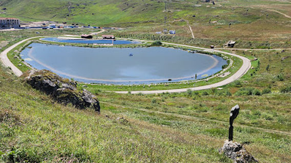 Дирадж Фолс