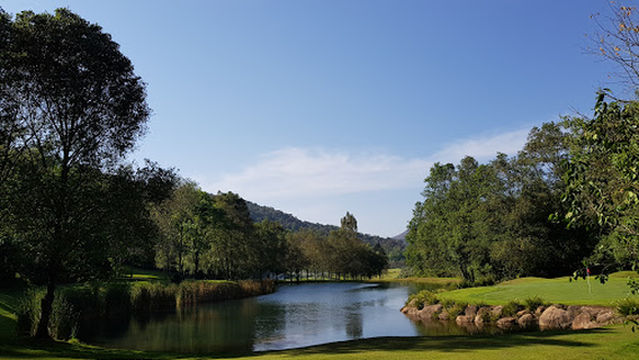 Izar Club & Boat Launch