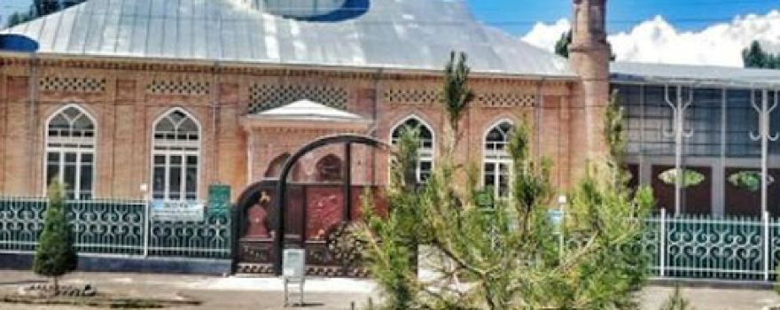At-Termiziy mosque