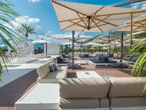 Buddha-Bar Beach