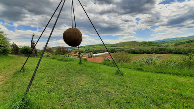 Ernő Bartha's Arkhai Sculpture Park