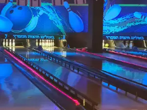 Bowling