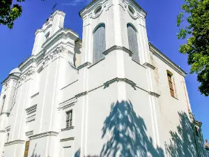Dagdas Vissvētās Trīsvienības Romas katoļu baznīca