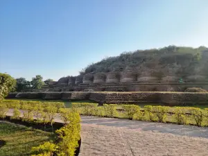 Lauriya Nandangarh Stupa Site