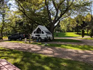 Hixton / Alma Center KOA Holiday