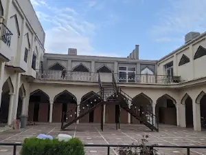 Jamia Masjid Raeesabad