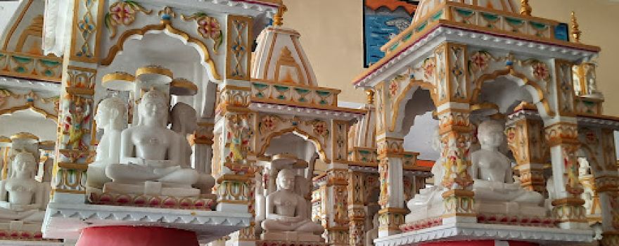 Shri Trimurti Digamber Jain Temple, Susner