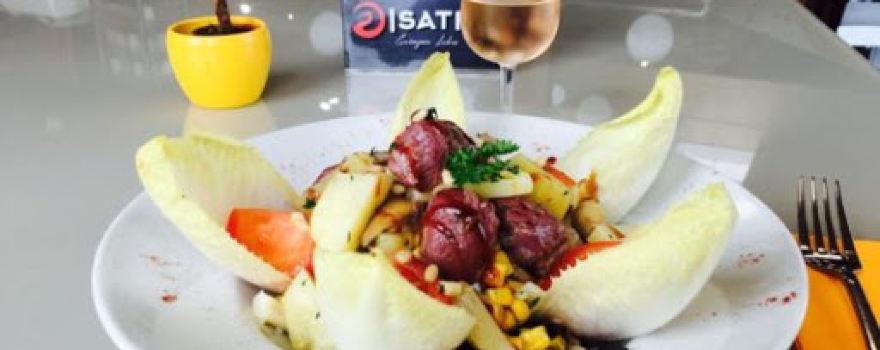 ISATIX, salle d’escalade et restaurant