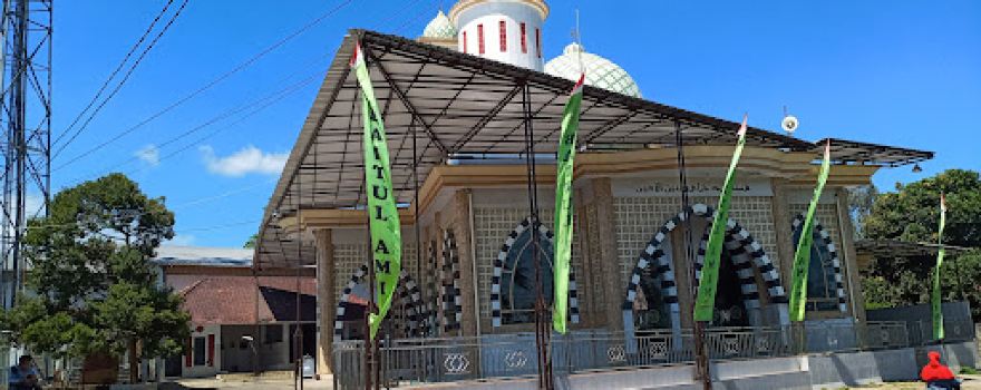 Masjid Baitul Amin Pujer