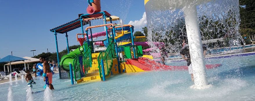 Boomtown Bay Family Aquatic Center