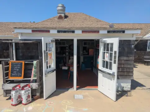 Sun Shine Shack Orient Beach