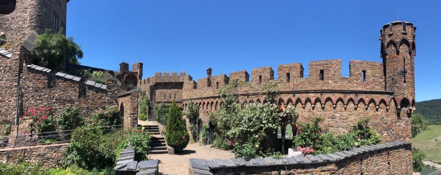 Sooneck Castle