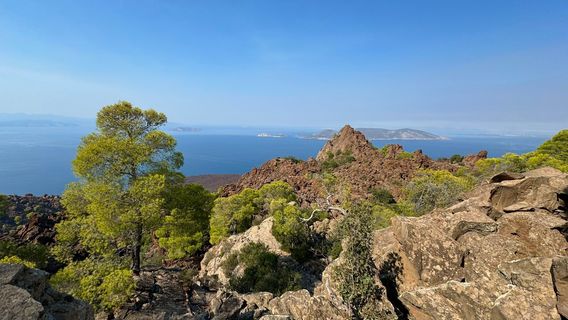 Kameni Chora Volcano