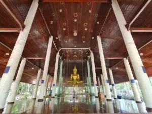 Wat Klai Kangwon (Wat Khao Sarapatdee Sri Charoentham)