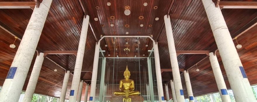 Wat Klai Kangwon (Wat Khao Sarapatdee Sri Charoentham)