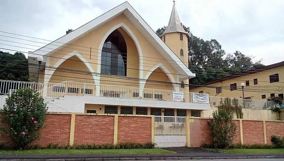 Отели рядом с достопримечательностью «Igreja Santa Luzia e São Nicolau»