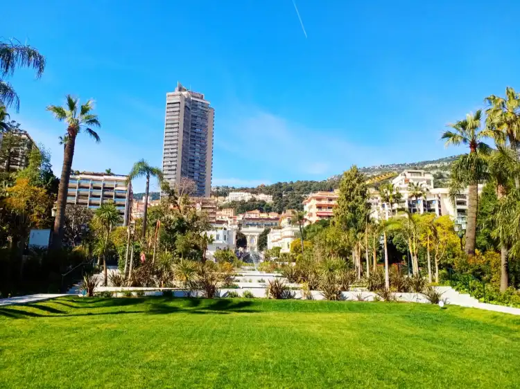 Hotels near Casino Garden