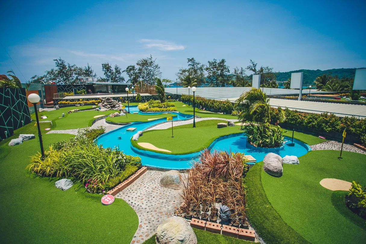 2_Patong Minigolf