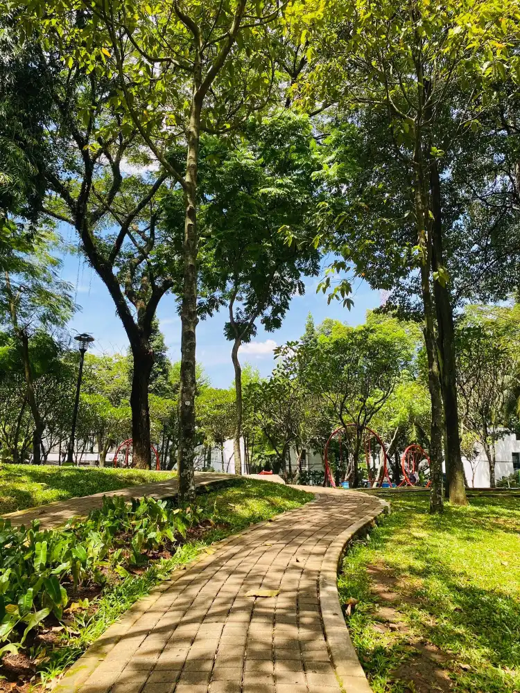 Hotels near GBI Menara Serpong BSD, Rayon 3