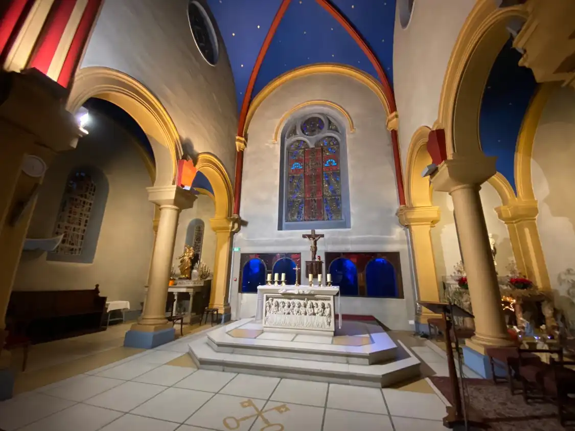 Hotels near Eglise Saint-Pierre