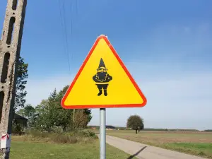 Dolina Skrzatów Park Skrzacich Opowieści Figur i Ekspozycji (rezerwacja obowiązkowa)