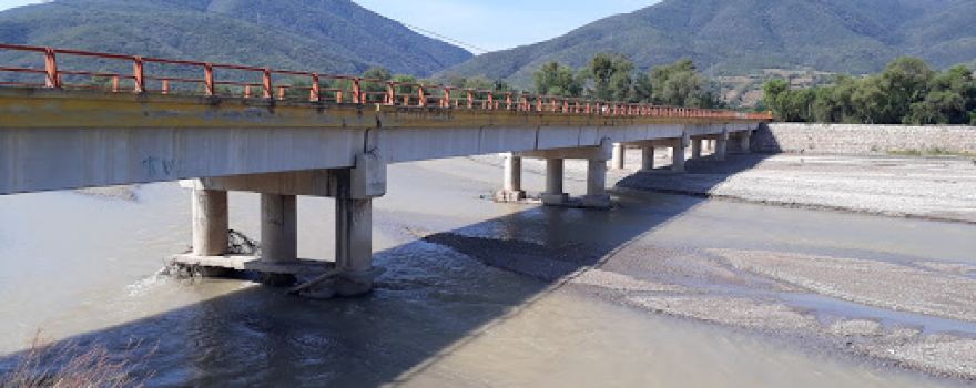 Puente VEHICULAR ALPOYECA-SAN JOSE BUENA VISTA GUERRERO, MÉXICO.