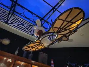 The machine Traveling in Time