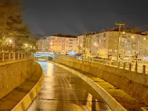Atapark Büfe Ve Çay Bahçesi