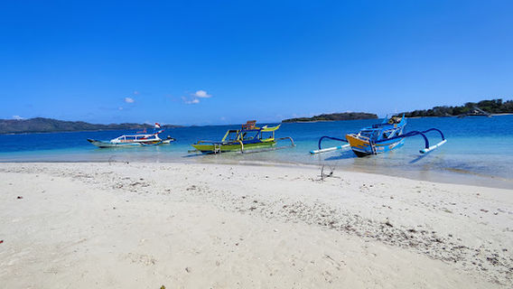 Tawun Harbour, sekotong barat