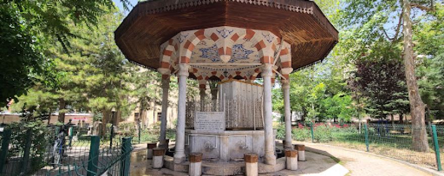 Aktekke Mosque