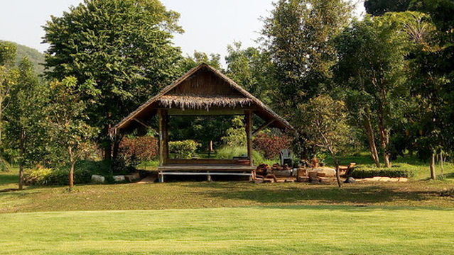 Bahn Rai Thawsi - Bahn Boon